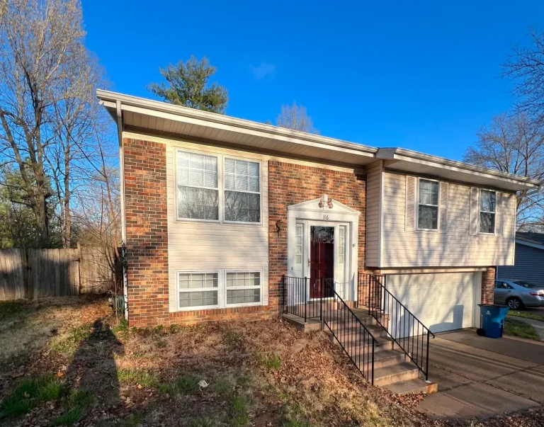 Brick split-level house in the St. Louis area