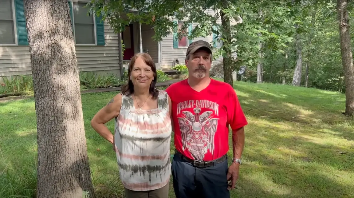 Nancy and Eric, St. Louis area homeowners who sold their house to Swift Home Buys